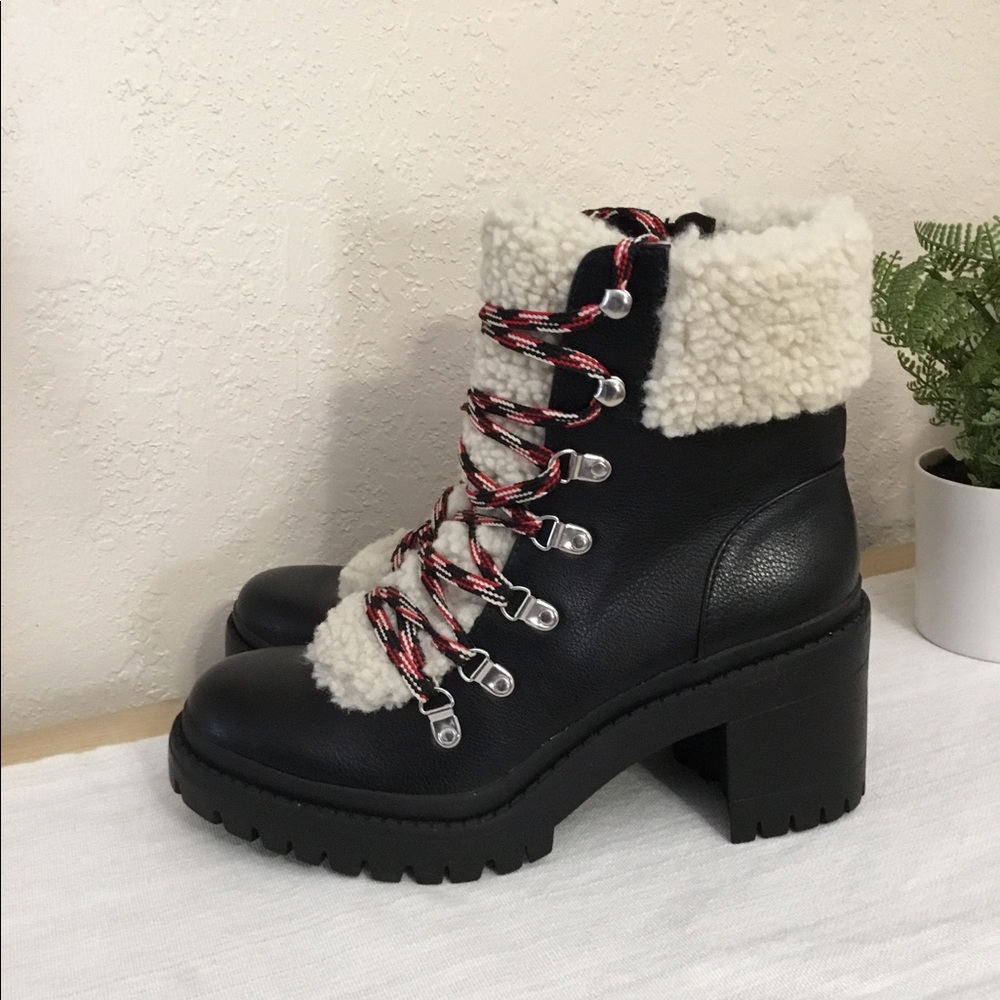 Target Universal Thread Aubrie shearling boots 10